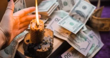 ritual-spell-attracting-money-pagan-260nw-2116714049